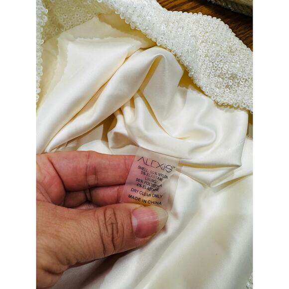 ALEXIS  Alyna Cream Sequin mini party Dress in size M - Picture 4 of 15